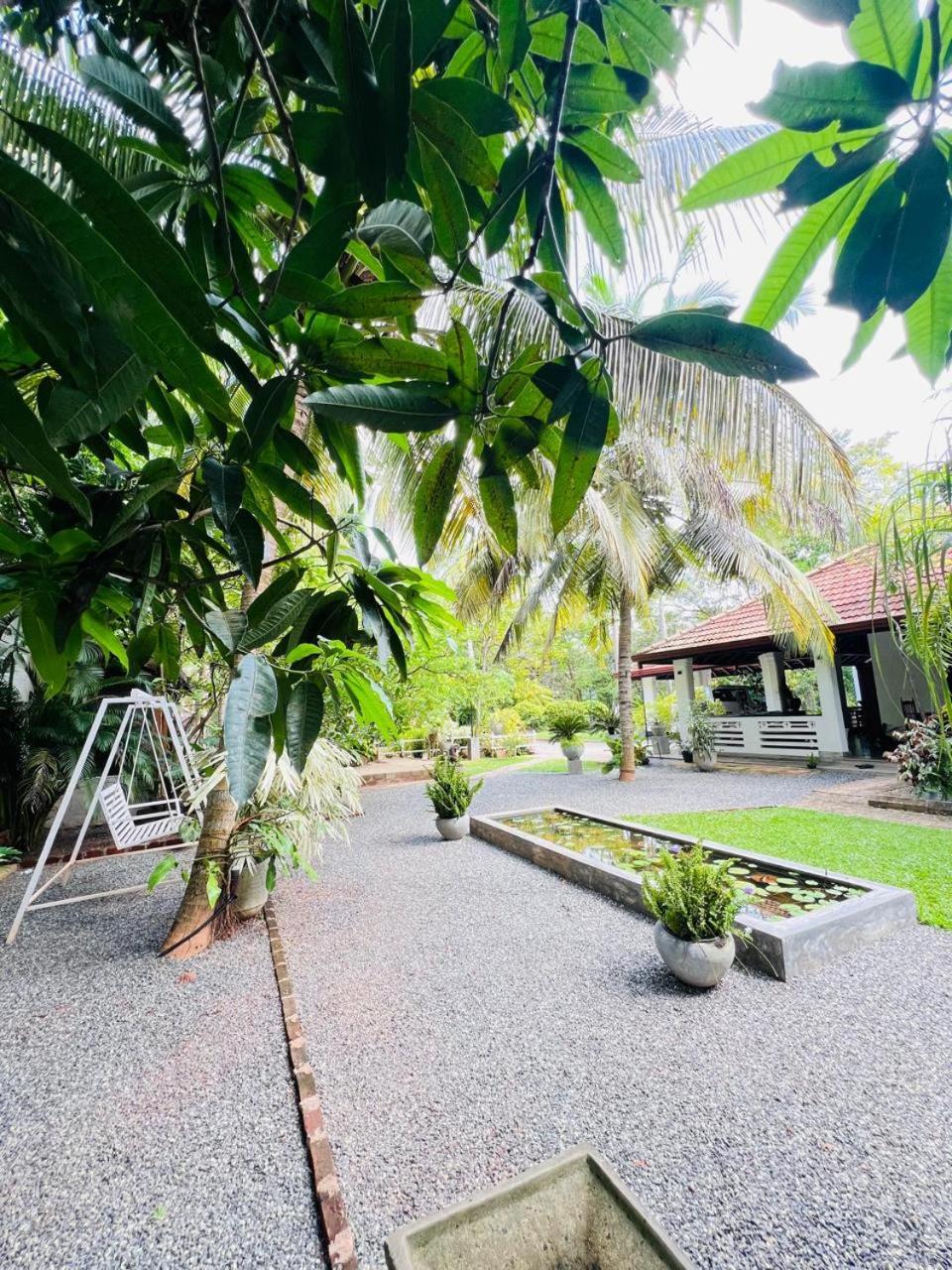 Krishan Villa Negombo Exterior photo