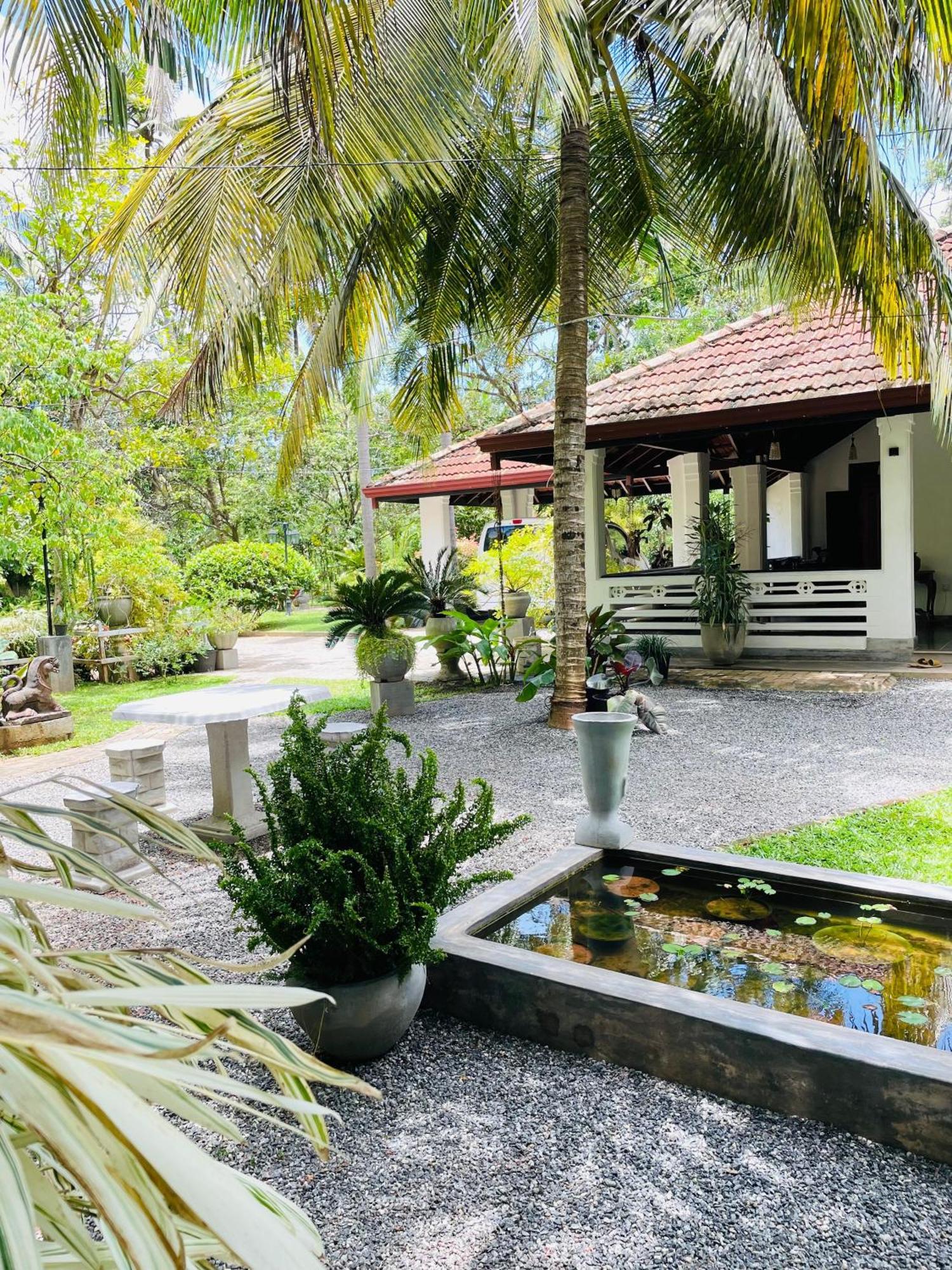 Krishan Villa Negombo Exterior photo
